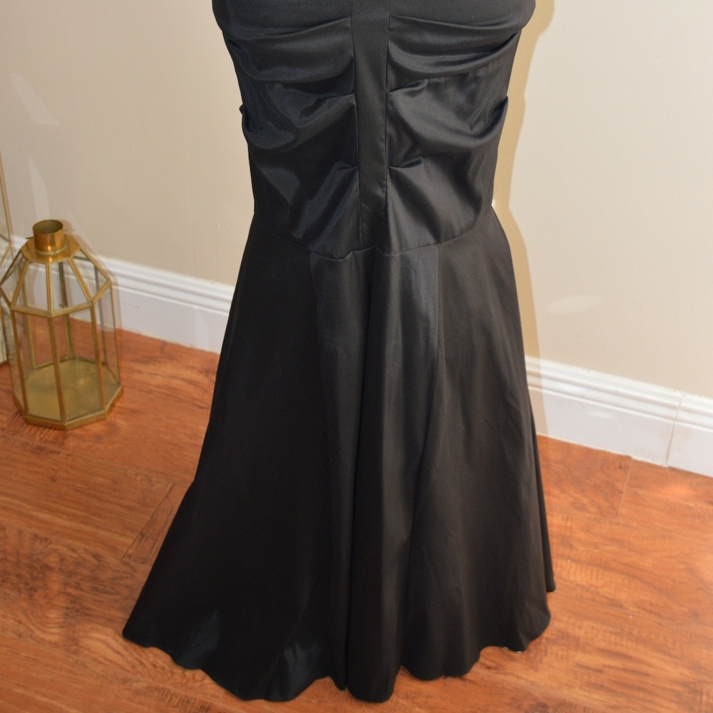 Xscape Black Mermaid Formal Dress 4 - Picture 3 of 7